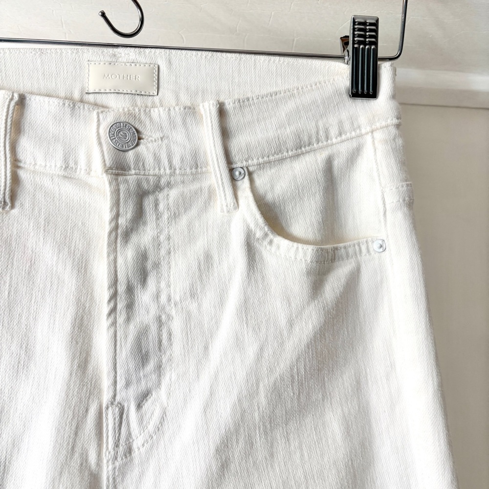 MOTHER The Insider Crop Step Fray White Jeans In Fairest Of Them All Size 24 - Picture 4 of 16